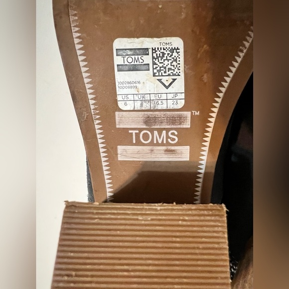 Toms Womens Leila Gray Suede Wool Tribal Ankle Boots Booties Size 6 - Picture 13 of 13